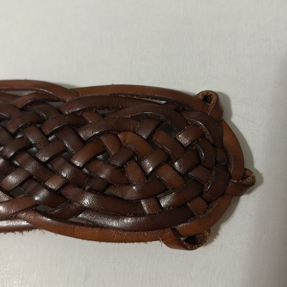 Black & Brown brown leather statement belt. Length is 43  display picture 3